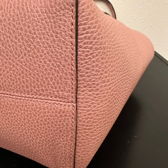Authentic Gucci Swing Tote - Picture 7 of 16